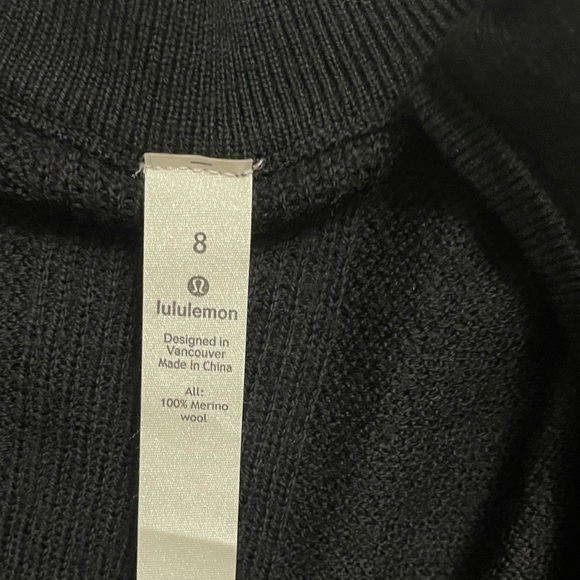 NWT Lululemon Time To Thrive Sweater Jacket in Black Size 8 - Picture 9 of 15